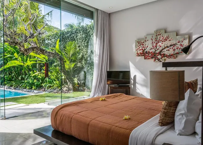 Kembali * Seminyak