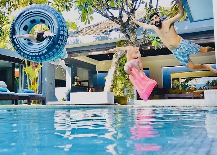 Kembali Villa Seminyak
