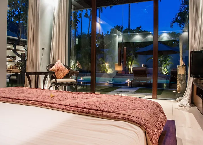 Kembali Villa Seminyak