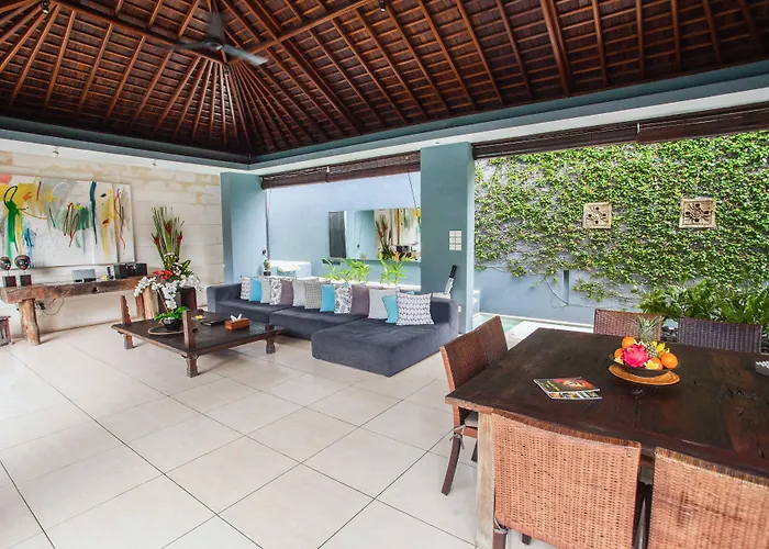 Kembali * Seminyak