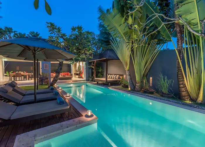 Kembali Villa *
